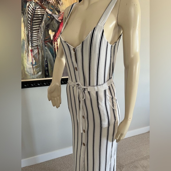 Striped Button-Down Midi Dress - Picture 5 of 12